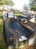 image of grave number 759646